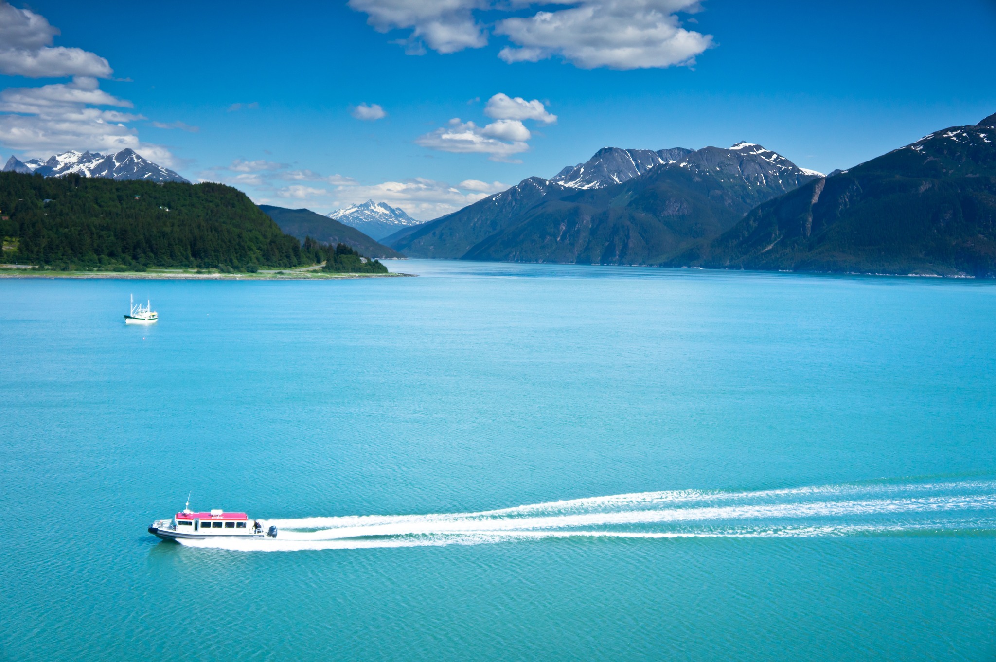 Pleasant Holiday Deals